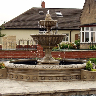 Large Circular Self Contained Fountain
